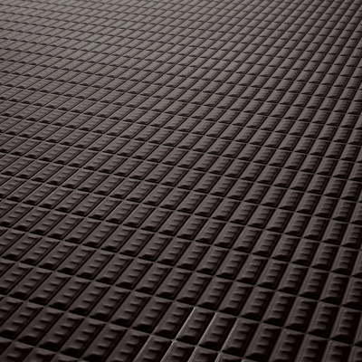 カームブラック